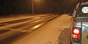Hay sectores con hielo en la ruta 26, en el tramo de Comoro- Sarmiento