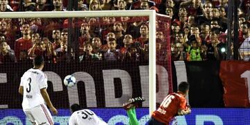 Los de Avellaneda vencieron a los rojinegros en su última visita al Parque de la Independencia\u002E (Archivo)