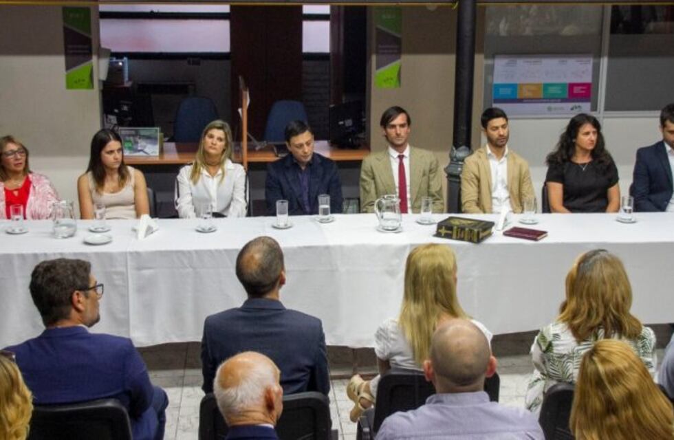 Asumieron los nuevos concejales de Jesús María