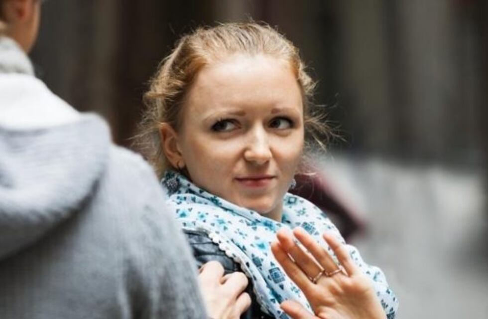 La multa por acoso callejero podría llegar a ser hasta de 10 mil pesos en La Plata