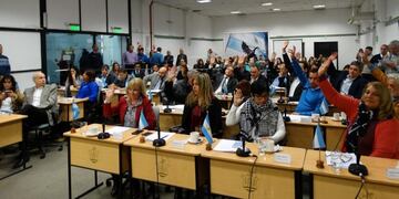 Concejales aprueban consulta popular\u002E