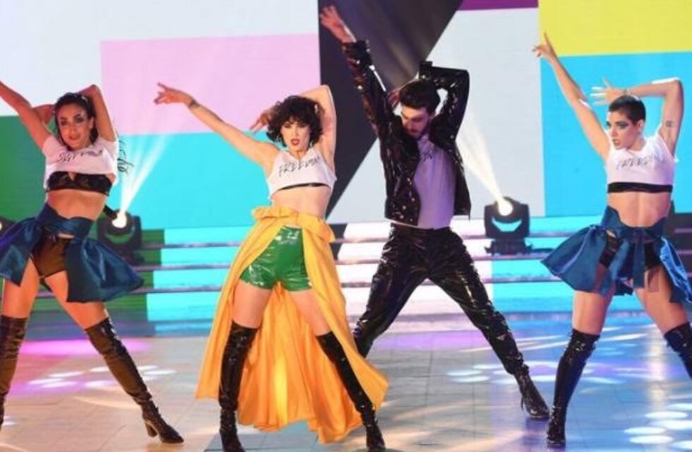 Cantó y besó pero no le alcanzó: Flor Torrente tuvo el puntaje más bajo de los Grandes Éxitos en el Bailando