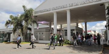 Universidad de La Matanza\u002E (Web)