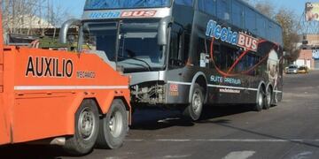 Chocaron tres colectivos y un taxi en la costanera\u002E