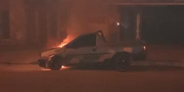 Incendio de un vehículo en Alta Gracia