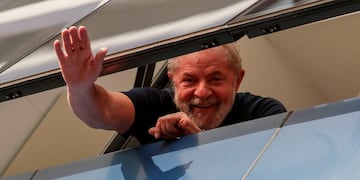 Lula da Silva fue trasladado a la prisión de Curitiba\u002E / AFP PHOTO / Miguel Schincariol