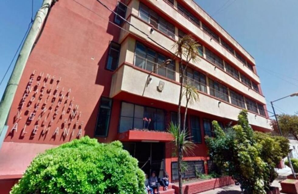 Un estudiante intentó suicidarse en una escuela de Villa Ballester