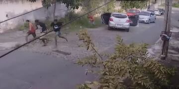 Zafó de un robo piraña gracias a su bocina (Web)