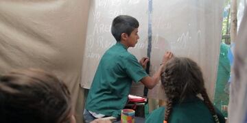 Con tan sólo 12 años se convirtió en el profe más famoso de San Juan (Delfo Rodriguez/Clarín)