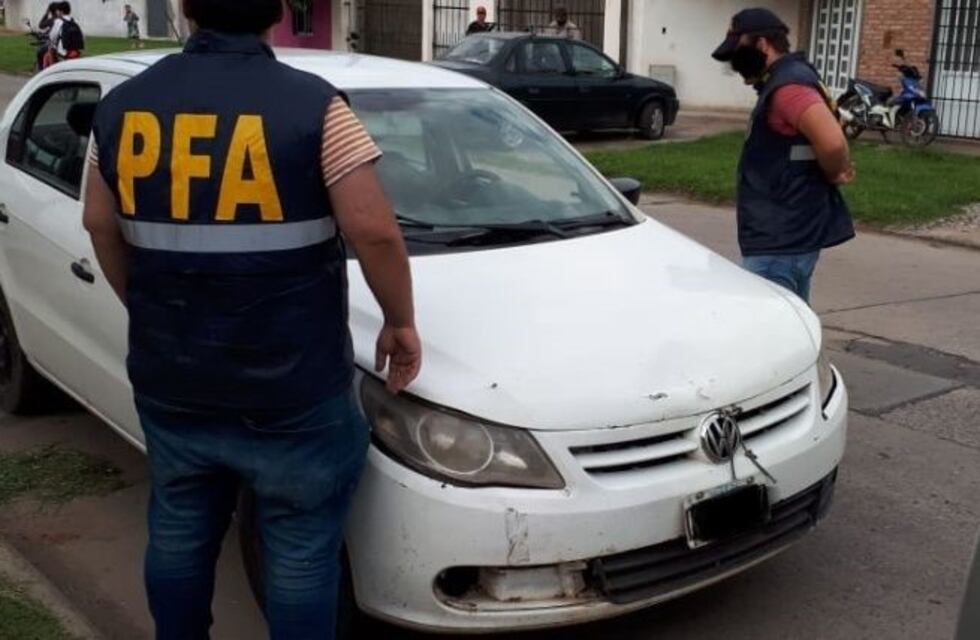 Dos jóvenes detenidos por hacer delivery de droga