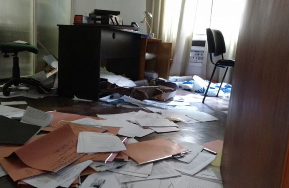Así quedaron las oficinas de abogados y contadores desvalijadas en el Centro