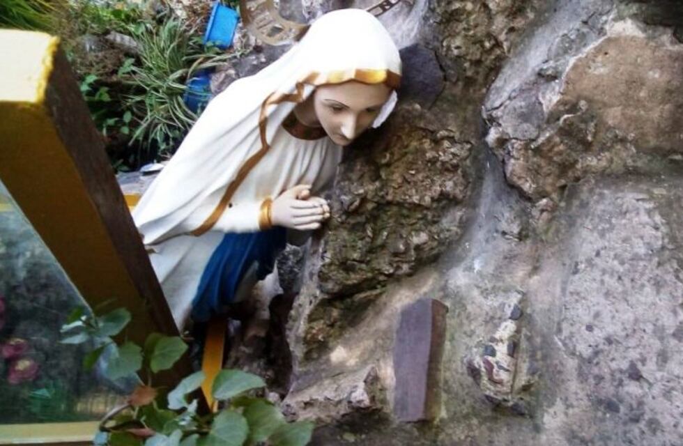 Vandalizaron capilla e imagen de la Virgen de Lourdes