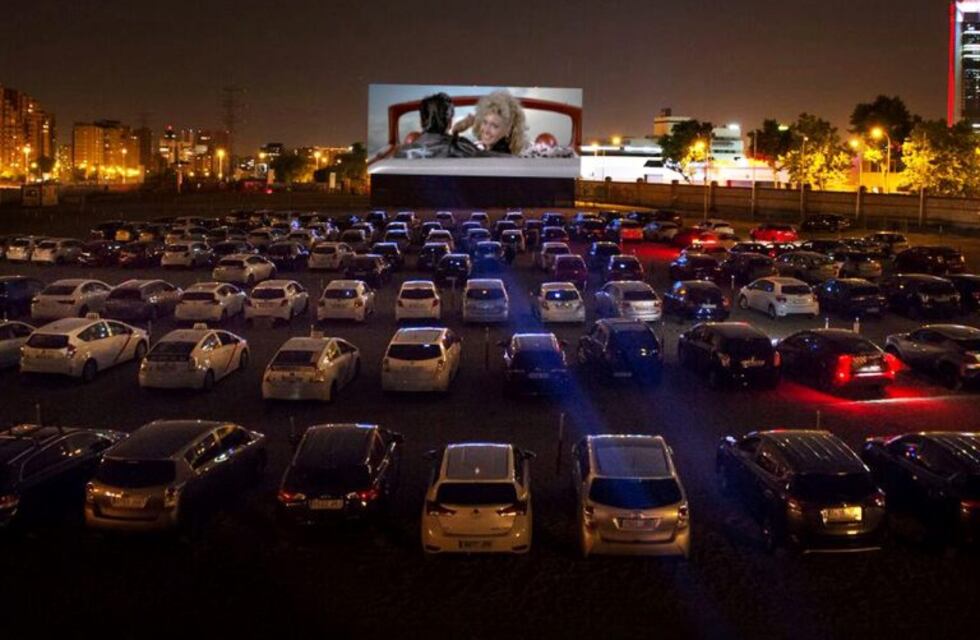 La ciudad de La Falda inaugura su primer autocine