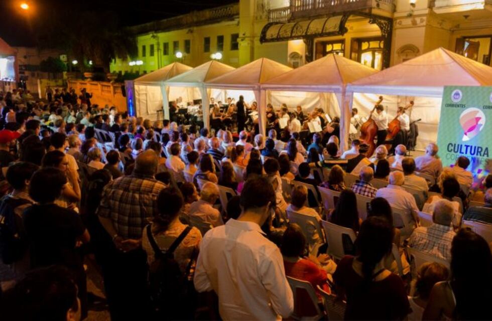 En el Teatro Vera se realizará un homenaje a las mujeres