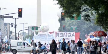 DYN25, BUENOS AIRES 30/03/17, PARO Y MOVILIZACION DE LA CTA.FOTO:DYN/LUCIANO THIEBERGER. ciudad de buenos aires  marchas de las dos CTA a plaza de mayo contra el ajuste economico marcha contra el ajuste protestas manifestaciones contra el gobierno