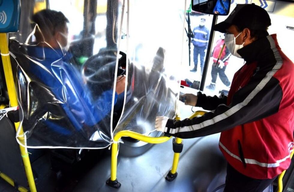 En San Juan, más de diez choferes de colectivos ya se contagiaron de coronavirus