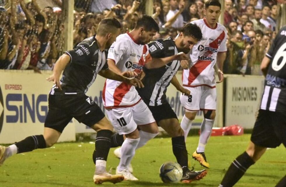 Guaraní y el arbitro de la final: "Tiene un currículum importante de partidos arreglados"