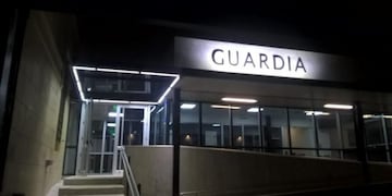 El deceso fue confirmado desde el Hospital Cullen durante la madrugada\u002E (Agencia Derf)