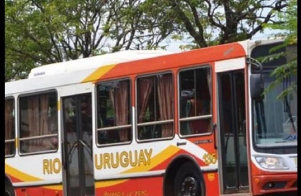 Asaltaron a los pasajeros de un colectivo que une Iguazú con Foz