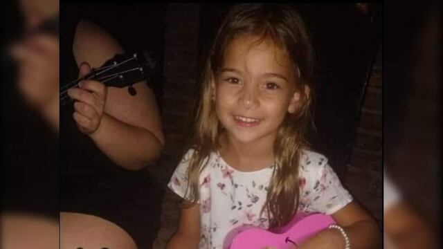 Renata Racciatti tiene seis años y una enfermedad congénita por la que está en terapia intensiva\u002E  (Web)