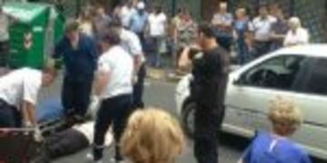 La mujer resultu00f3 herida tras el choque.