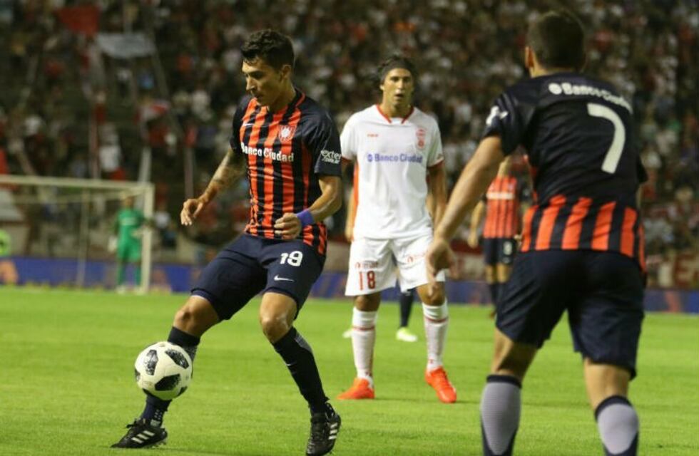Huracán le ganó 2-0 a San Lorenzo en el clásico de verano