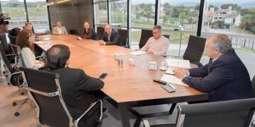 Los representantes del empresariado jujeño, en reunión con el gobernador Morales y el ministro Sadir\u002E