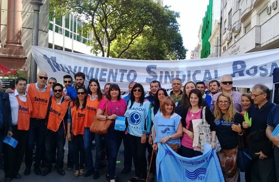 Reforma previsional: gremios santafesinos se manifestaron en estado de alerta y movilización