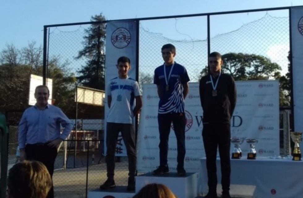 El atleta obereño Agustín Da Silva volvió a sorprender convirtiéndose nuevamente en el campeón del Nacional de Cross Country