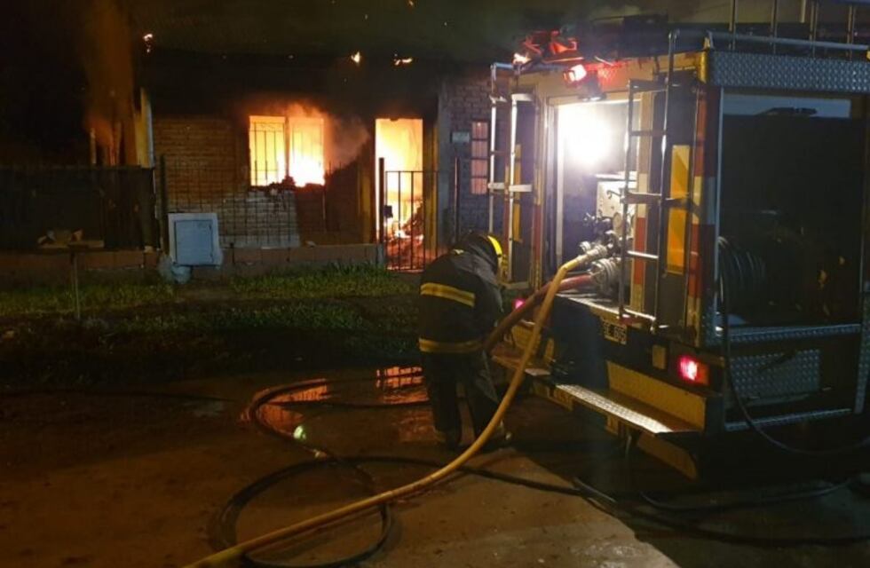 Incendio en la madrugada con grandes pérdidas