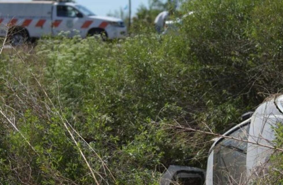 Falleció tras caer a un canal con su auto y quedar atrapada