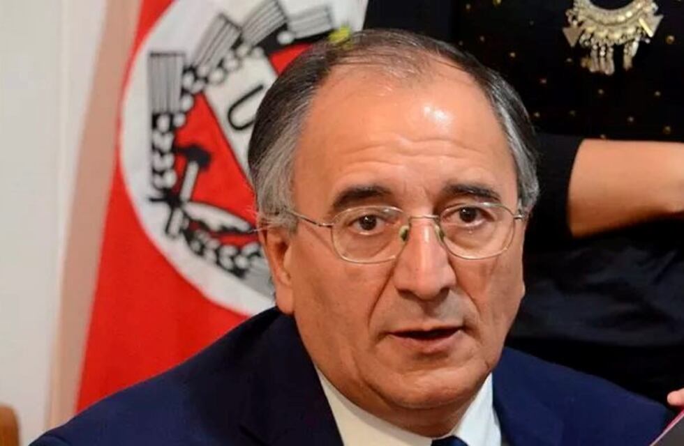 Walter Ceballos lanzó su precandidatura a gobernador por la UCR de San Luis