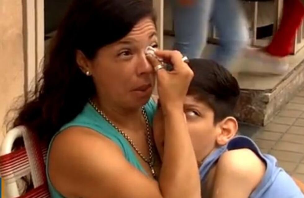Conmovedor pedido de una mamá cuyo hijo tiene parálisis cerebral y la obra social no le cubre una cirugía