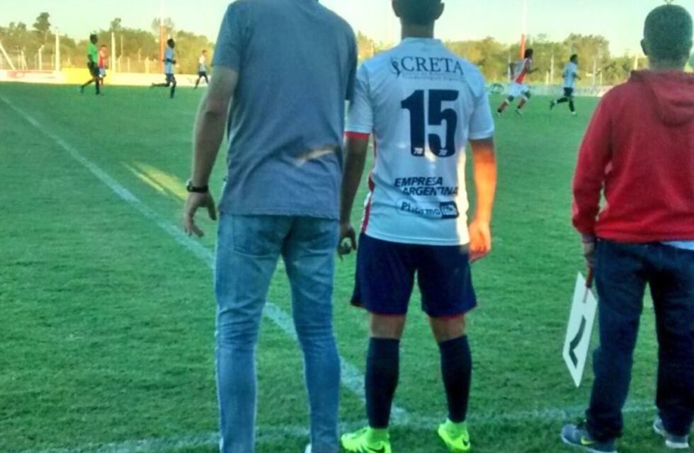 El DT de Central Córdoba renunció tras difundir una carta y un ex canalla asoma como interino