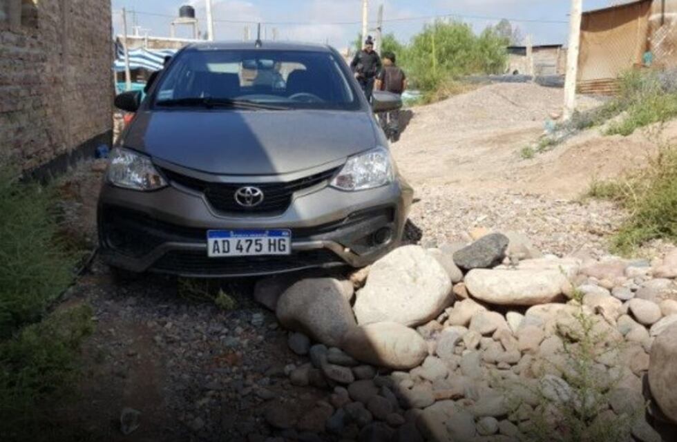 Tiene 15 años y le robó el auto a una mujer