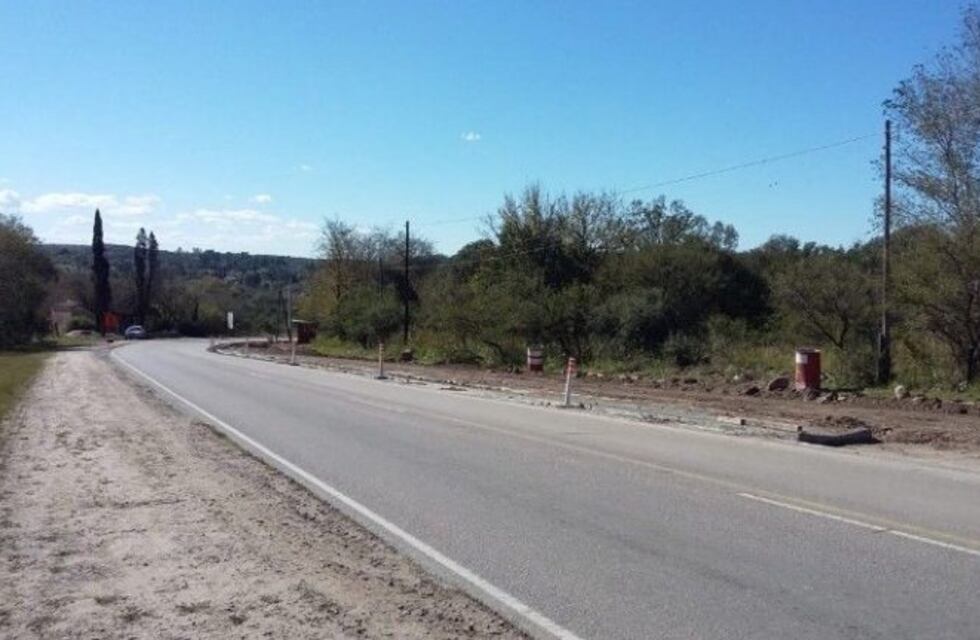 Vialidad provincial completará el asfalto de la ruta E-53 entre El Manzano y Agua de Oro
