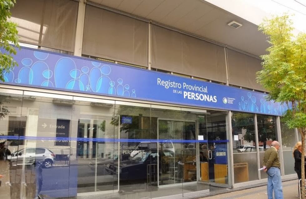 Insólito, un fanático de Estudiantes le puso "Pincharrata" a su hijo