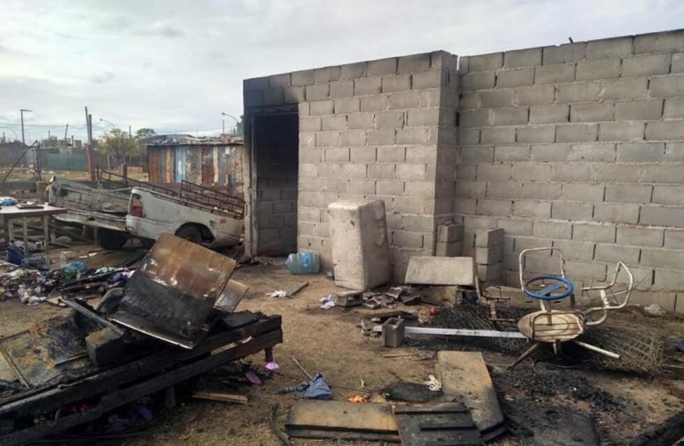 Familia con niños perdió todo en un incendio y piden ayuda