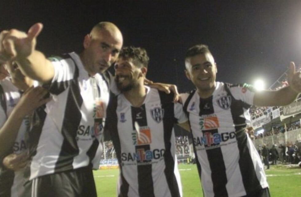 Central Córdoba venció por penales a Sarmiento y ascendió a la Superliga