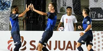 La T viene de ganarle a San Lorenzo\u002E Un gol de Juan Cruz Komar para abrir camino a la victoria\u002E