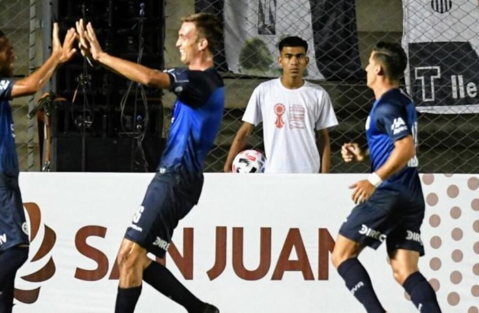 Talleres se prueba contra el Sapito Coleoni y busca rival para amistoso con público