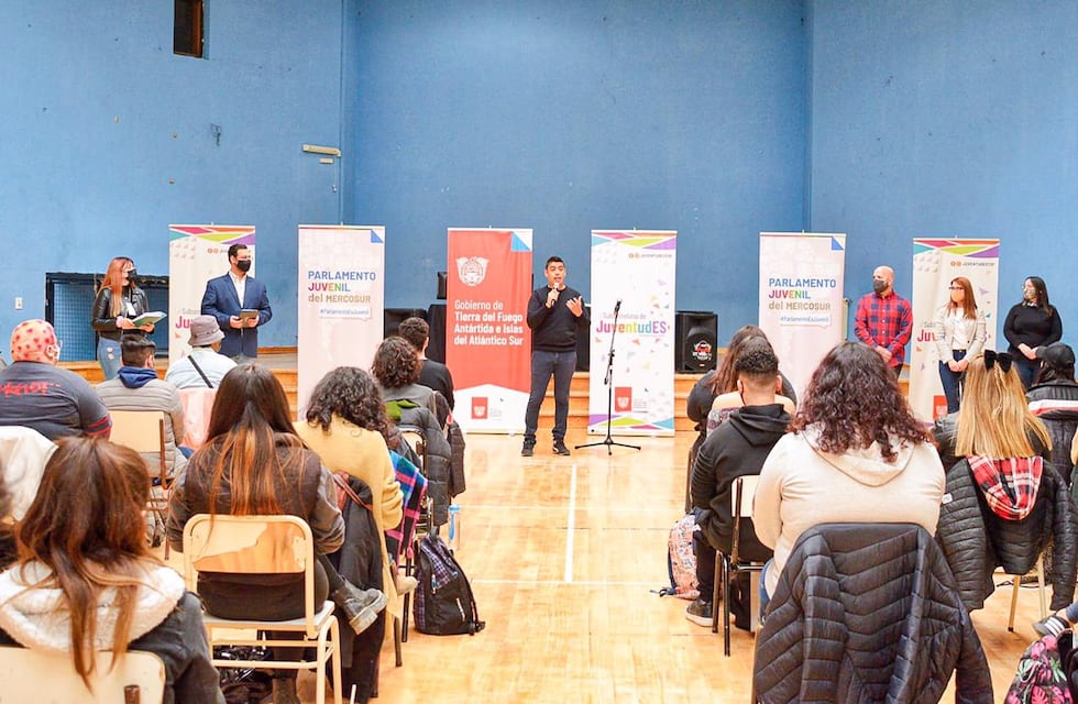 El Parlamento juvenil del MERCOSUR se desarrolló en Tolhuin