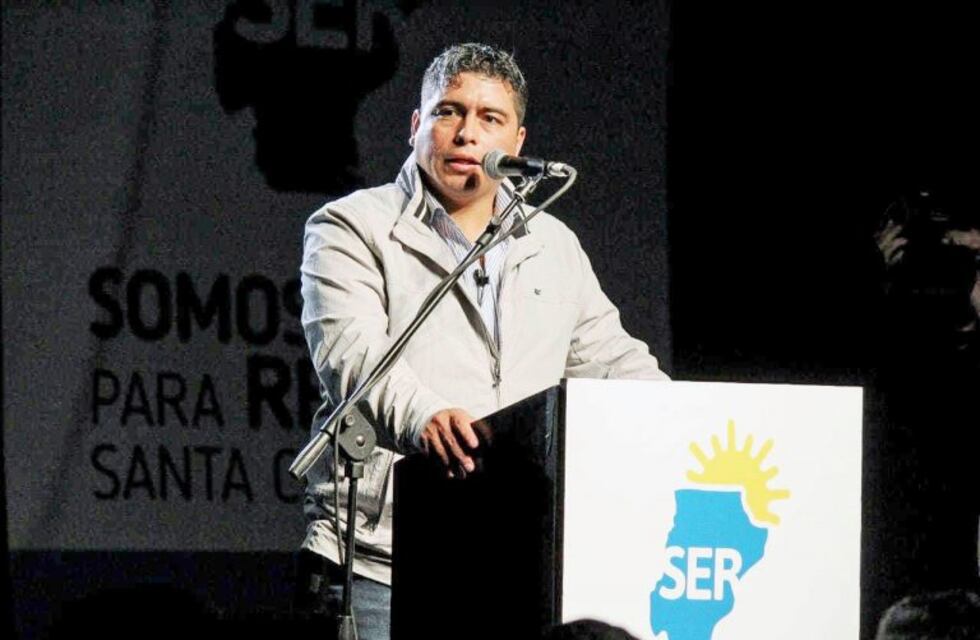 El gobernador santacruceño Jorge Vidal no vendrá a Tucumán