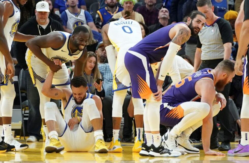 El impresionante video del momento en que Stephen Curry se fractura la mano izquierda