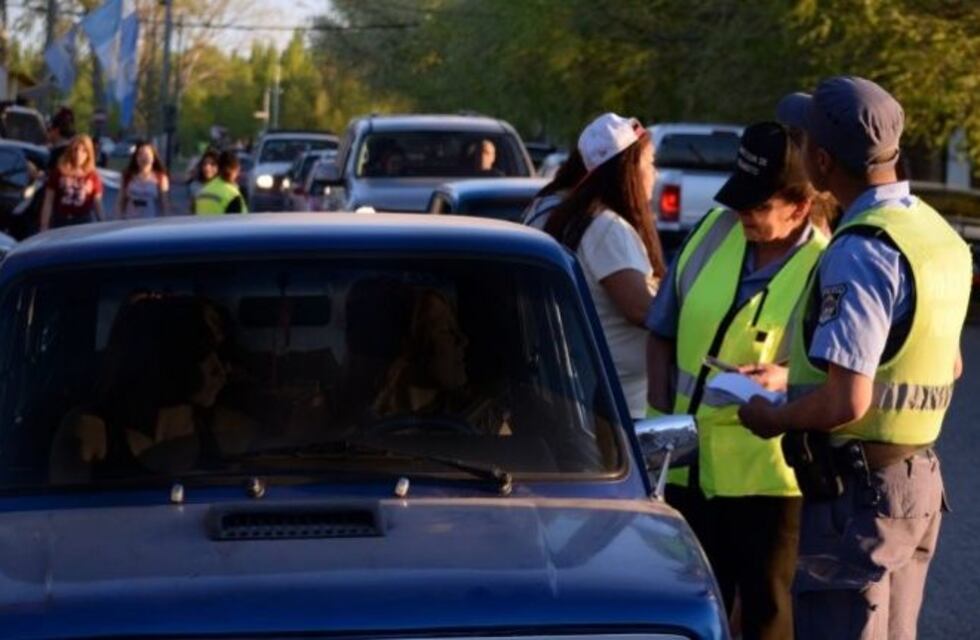 Intensificarán los controles de tránsito y alcoholemia en la zona de los ríos