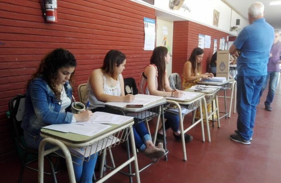 Jornada tranquila en Jesús María con mas del 40% de asistencia a las urnas pasado el mediodía