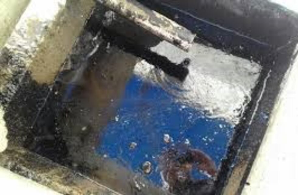 Otra vez apareció petróleo en una vivienda
