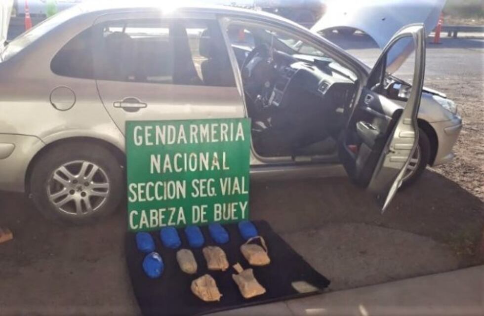Atraparon a pareja que salió de Jujuy con más de 9 kg de cocaína