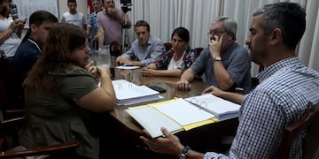 Este lunes, en tiempo y en forma, se entregó el Presupuesto y Tributaria 2020 al Concejo Municipal de Rafaela (Prensa Municipalidad de Rafaela)
