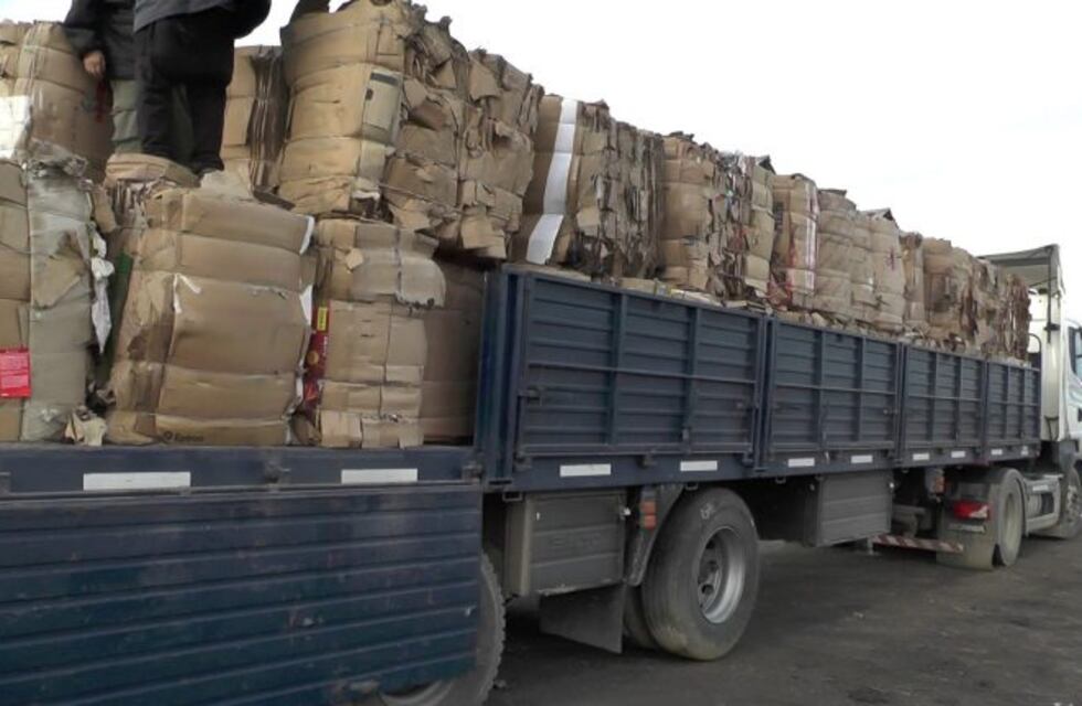 Partieron más de 15.000 kilos de cartón para ser reciclados